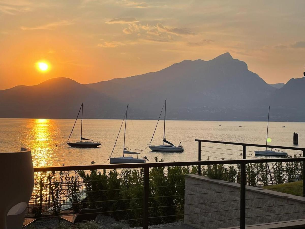 Il Sogno Al Lago Di Garda Torri Del Benaco Exterior foto