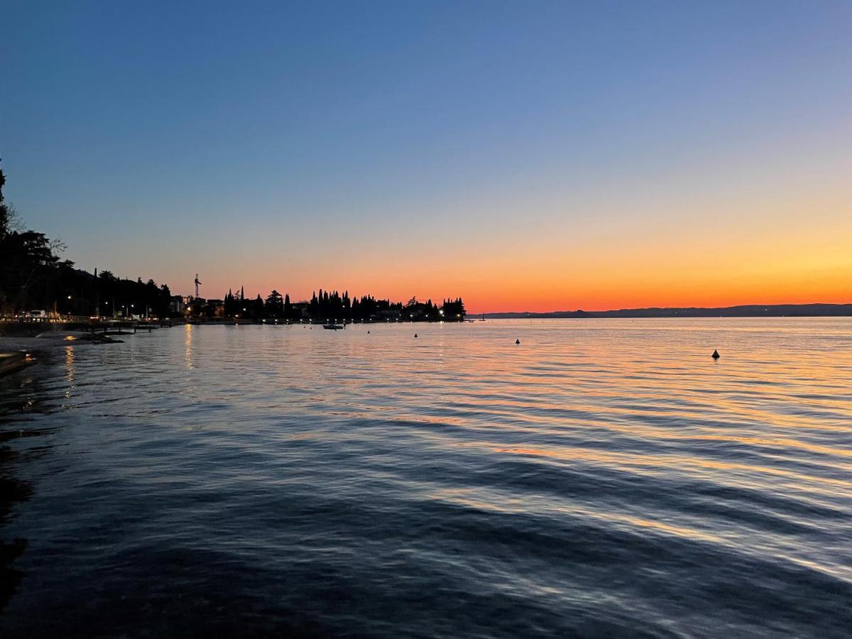 Il Sogno Al Lago Di Garda Torri Del Benaco Exterior foto